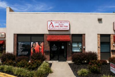 Retail unit at 14849 Buildamerica Drive, Woodbridge, fitted out as a salon.